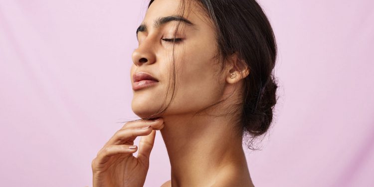 People say This “Miracle Working” Anti-Aging serum is on Par with $200 Products