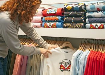 Top Types of Fabrics You Can Choose for Custom-Printed T-Shirts