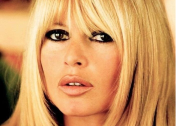 Curtain Bangs: The Hairstyle Revolution Taking Over Social Media!