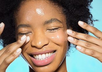 Why Moisturising is Key to Preventing Dryness and Irritation