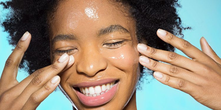 Why Moisturising is Key to Preventing Dryness and Irritation