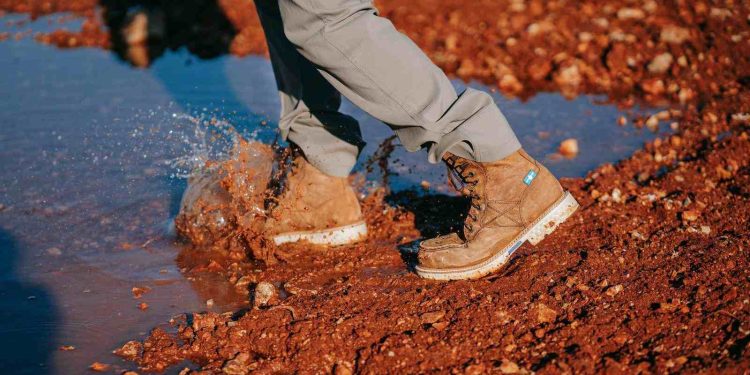 Stay One Step Ahead in the Field with Trudge Boots for Ultimate Comfort